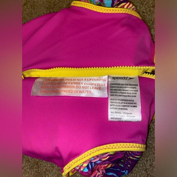 Speedo Swimsuit/Life Jacket - Picture 2 of 4